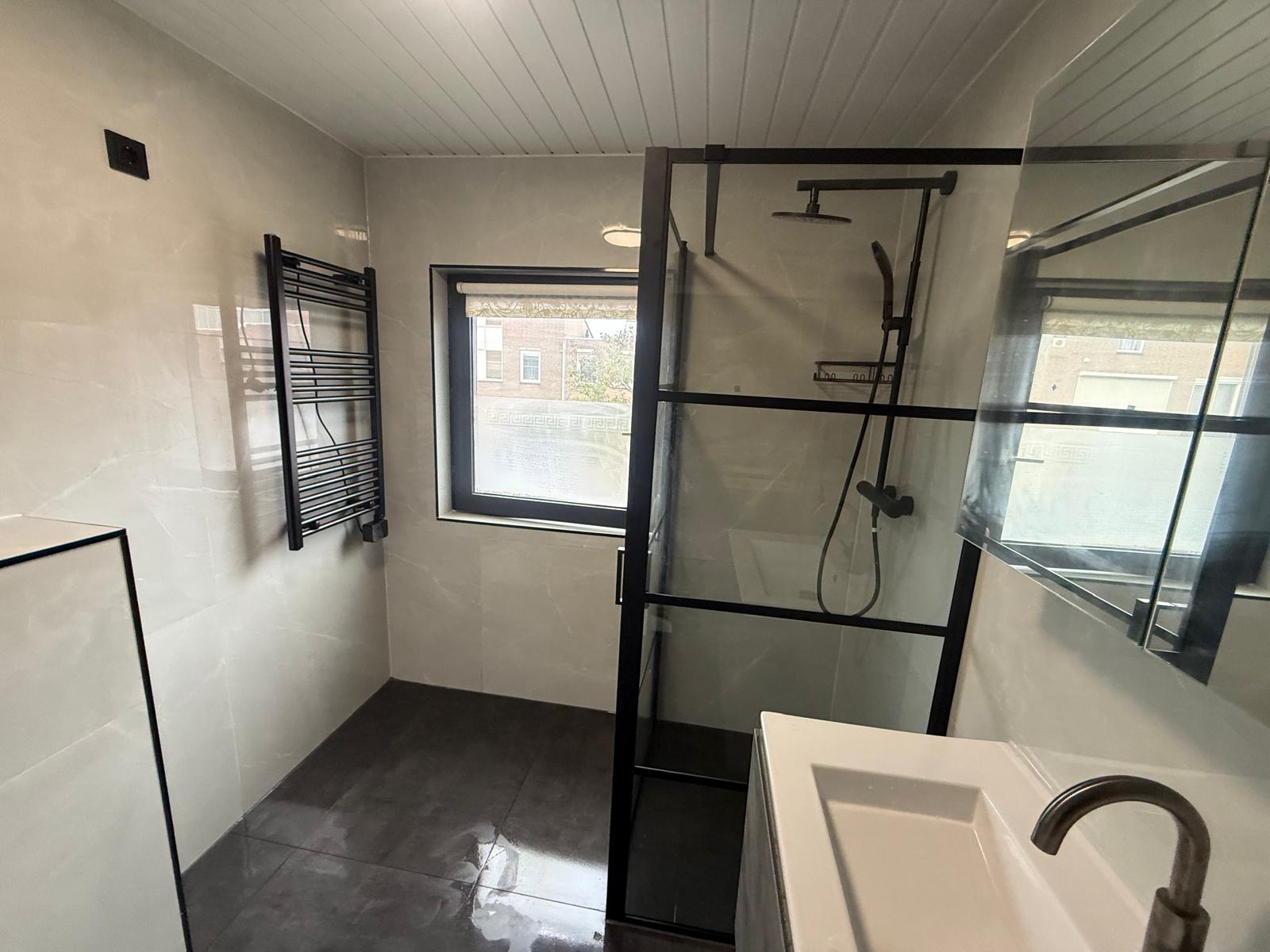 badkamer1 – foto 1